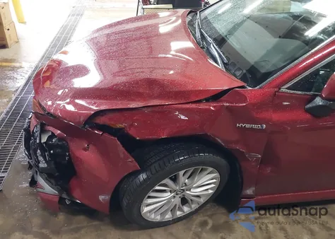 2020 Toyota Camry Xle Hybrid из США, поврежденный, VIN 4T1F31AK7LU526108